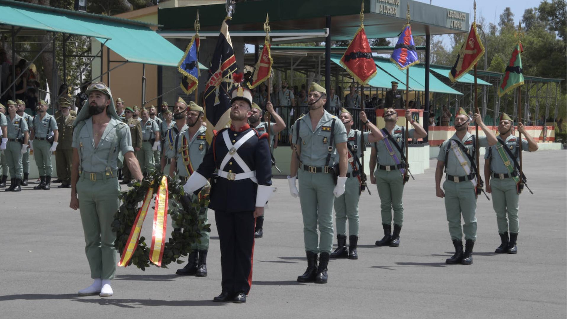 Fuerzas Armadas El Grupo De Artiller A De La Legi N Conmemora El De